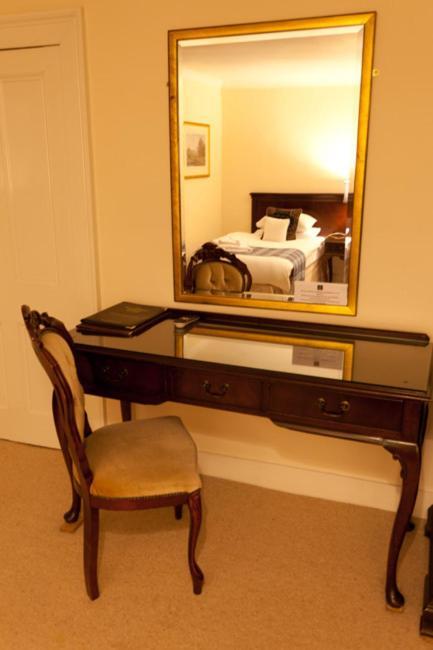 Kemnay Bennachie Lodge Hotel الغرفة الصورة